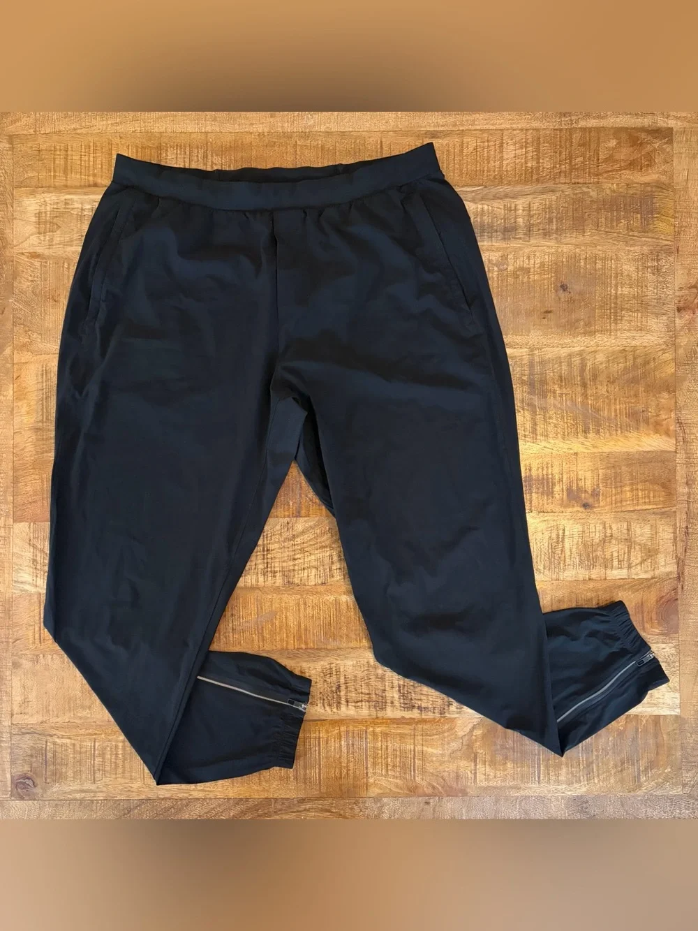 Lululemon Surge Joggers 29”